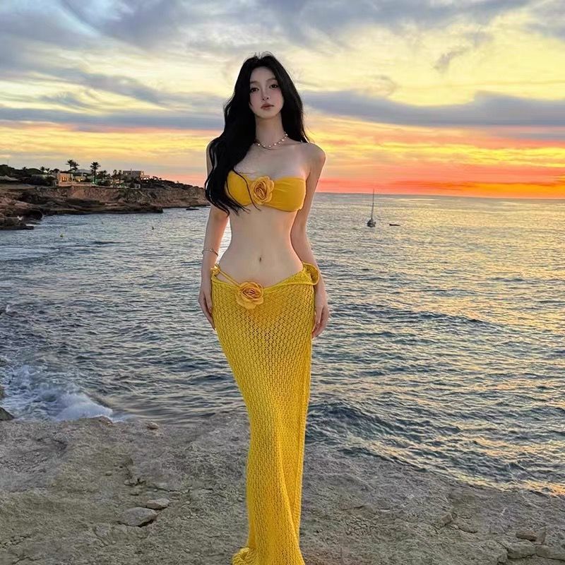 Maillot de bain à fleurs de curcuma de même style, jupe longue en tricot rose, vacances en bikini sexy, trempage dans les sources chaudes_voghion.com