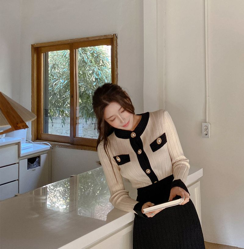 Koreaanse gebreide top en rokset - ronde hals, lange mouwen, damesoutfit (abrikoos/zwart, one size fits all)_voghion.com