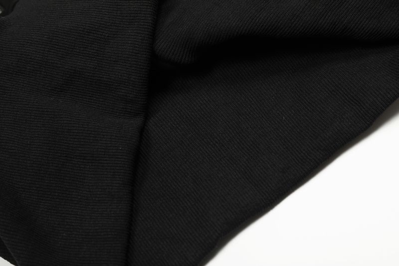 Moletom com capuz e zíper de inspiração vintage com gola de pele sintética e letras bordadas, corte curto de cintura alta, preto, M-GG, pulôver retrô de streetwear Y2K_voghion.com