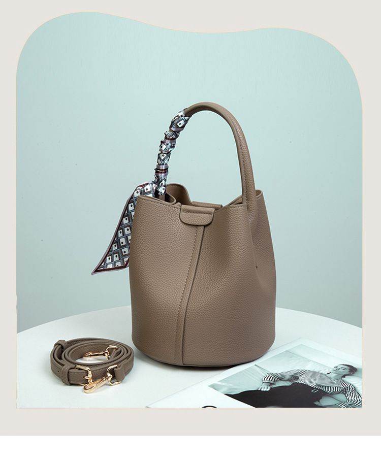 Borsa a secchiello da donna, borsa a tracolla da donna, borsa premium, borsa a secchiello grigia Elephant_voghion.com
