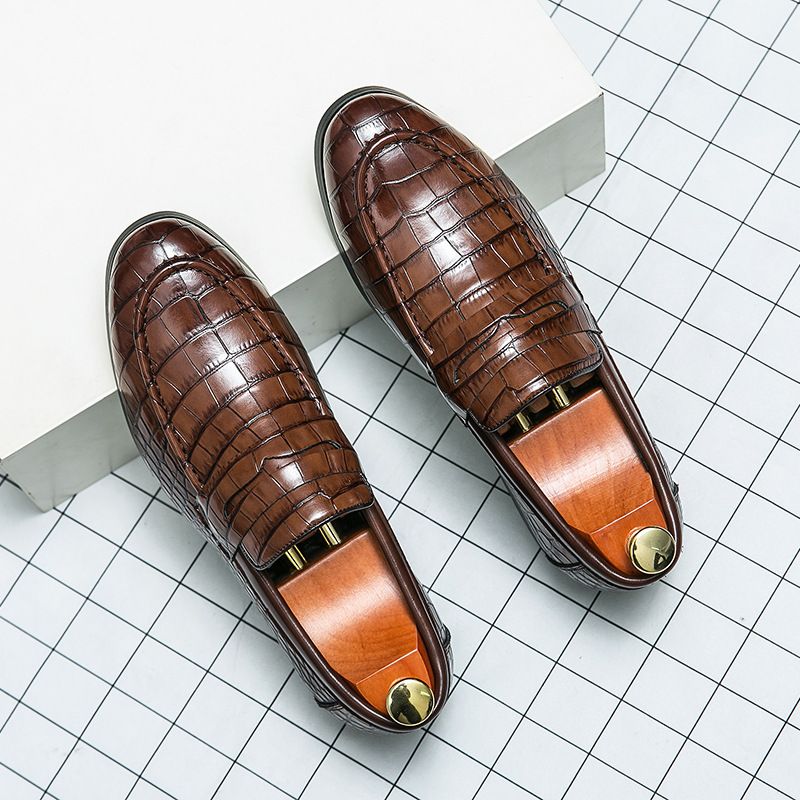 2025 Neue Sommer-Slipper für Herren, Business-Casual, große Lederschuhe_voghion.com