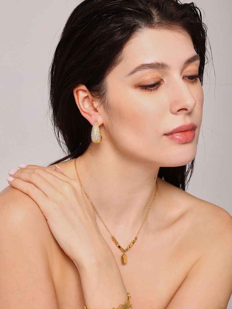 Women's Jewelry Set Water Drop Diamond Earrings French Small Square Carved English Square Pendant Necklace Daily Accessories_voghion.com