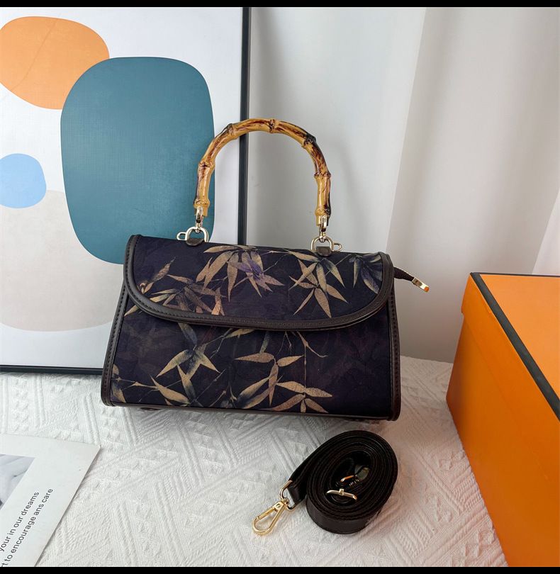 Shoulder Bag, Women's Atmospheric Chinese Style Retro Pattern Handbag, Fragrant Cloud Gauze Elegant Temperament Bamboo Crossbody Bag_voghion.com