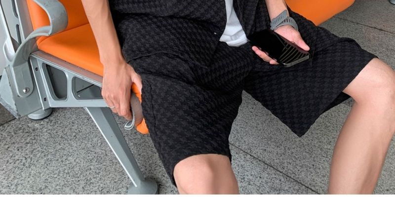 Summer Lightweight Casual Sports Men's White Short Sleeve Shirt Straight Waffle Shorts Set_voghion.com