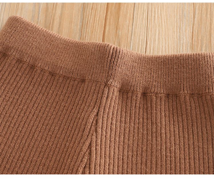 Strickcardigan- und Jogginghosen-Set für Mädchen – Pullover mit Teddybär- und Spitzenbesatz + Hose mit geradem Bein, 3–8 Jahre (100–140 cm), Zartes Khaki/Lavendel_voghion.com