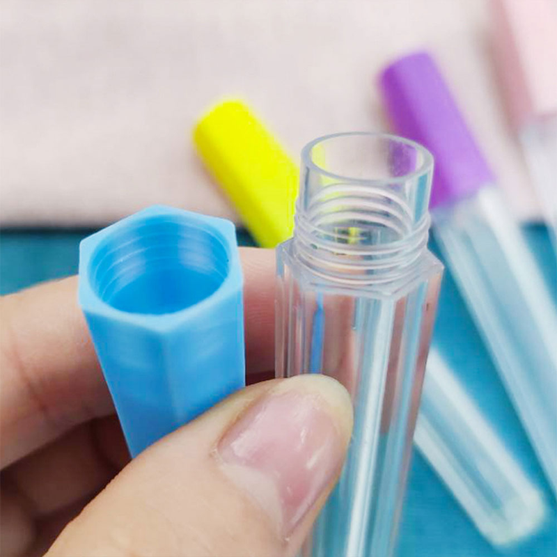 Transparent storage plastic needle bottle, compact storage, hand sewn needle storage bottle, needle bottle_voghion.com