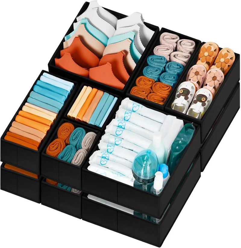 Faltbare Aufbewahrungsbox aus Stoff für Kleidung, Unterwäsche, Socken – stapelbar, Schubladen- und Kleiderschrank-Organizer, modernes minimalistisches Design (28 x 28 x 28 cm)_voghion.com