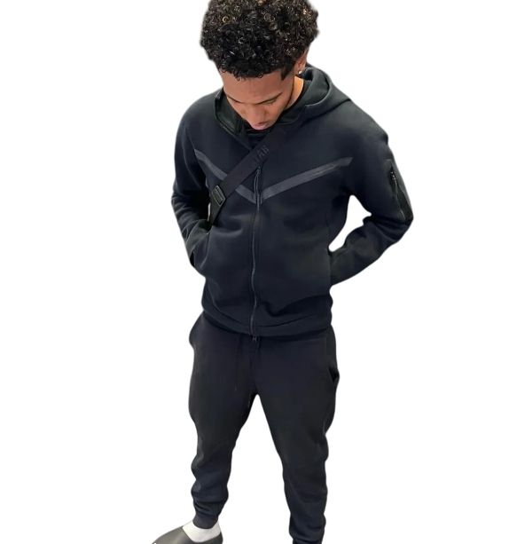 Tracuits Sportswear felpe sportive Designers Tute da ginnastica Maglioni unisex Cerniera Felpa con cappuccio larga Giacche in pile tecnico_voghion.com