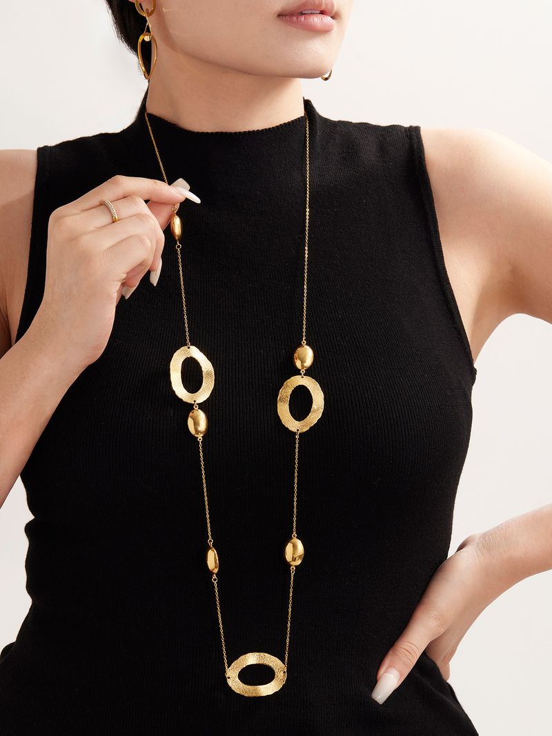 Sugar Cube Hammer Pattern Ring Light Hollow Polished Egg Shaped Long Sweater Chain Niche Design Titanium Steel Clavicle Chain Jewelry_voghion.com