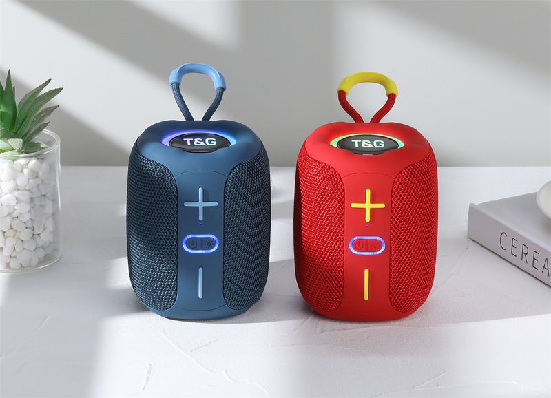 TG658 Bluetooth Tragbarer Outdoor-Handheld-Mini-Lautsprecher TWS mit Licht Neues kreatives Geschenk_voghion.com