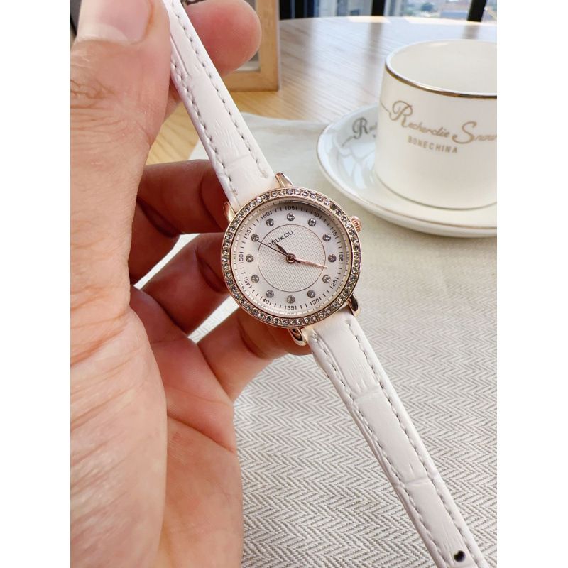Light Fashion New Full Diamond Vintage Compact Elegant Live Streaming Niche Women's Watch_voghion.com