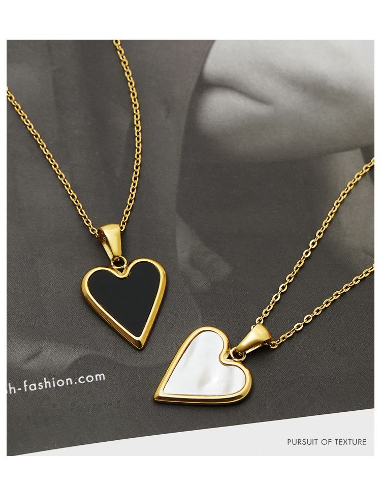 Simple Ins Cold Style Clavicle Chain Love Necklace Female Niche Design Enamel Pendant Light Luxury Retro_voghion.com