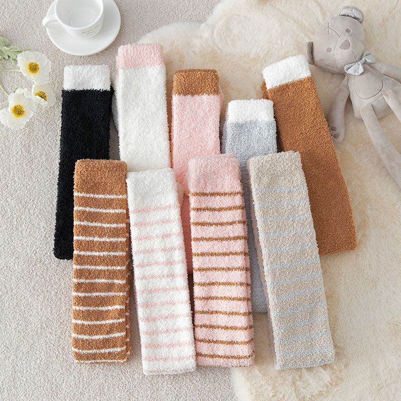 Calzini lunghi sopra il ginocchio da donna, stile college, autunno e inverno, JK Extended, in pile di corallo spesso, da donna_voghion.com