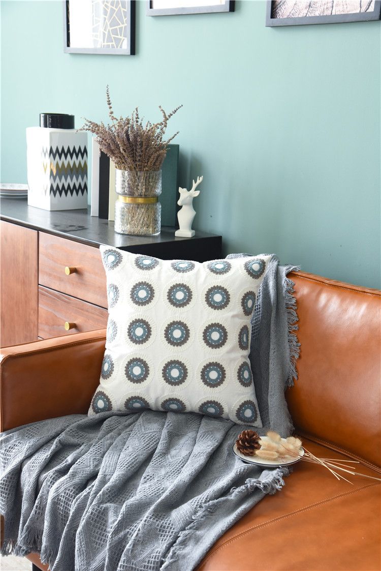 New Nordic Pure Cotton Three-dimensional Marine Life Towel Embroidered Sofa Cushion Color Geometric Embroidered Pillow Case_voghion.com