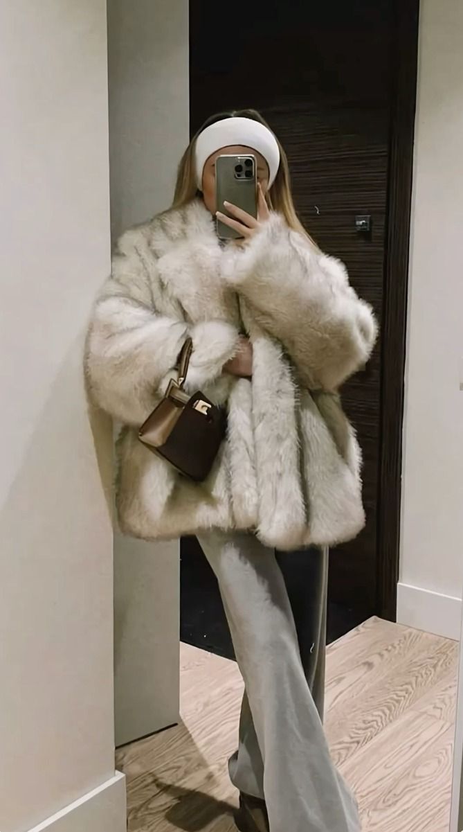 Luxury Faux Fur Coat For Women, Winter Warm Longline Open Front Jacket, Soft Fluffy Cozy Oversized Cardigan, Elegant Streetwear Style (White/Coffe)_voghion.com