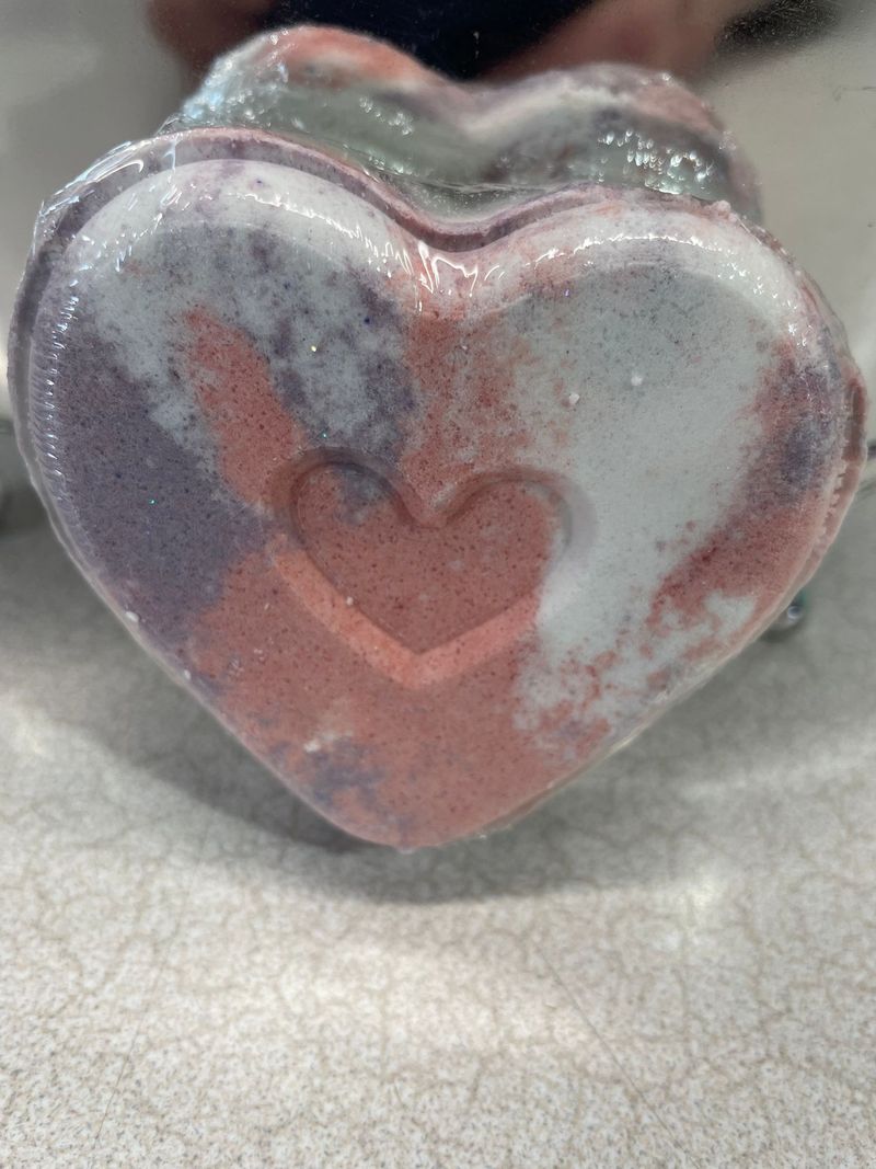 Valentines Day Bath Bombs_voghion.com