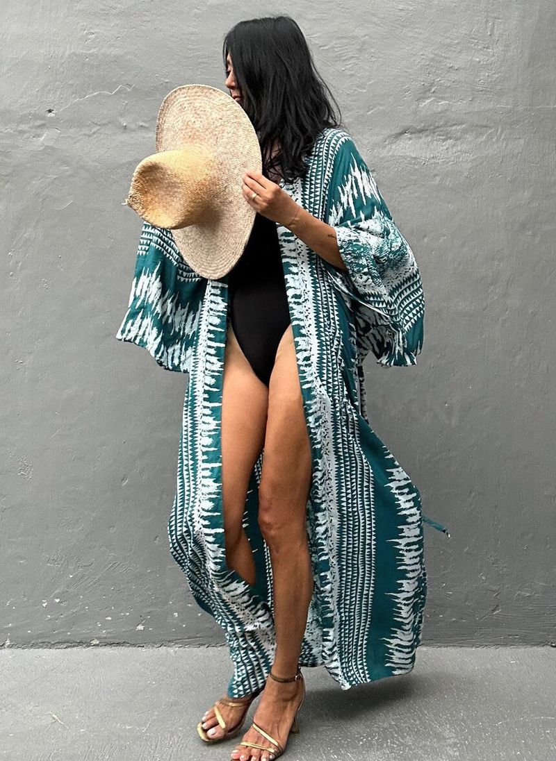 "Leichte bedruckte Strand-Strickjacke für Damen – Lockere Sonnenschutzjacke für Pool und Urlaub"_voghion.com