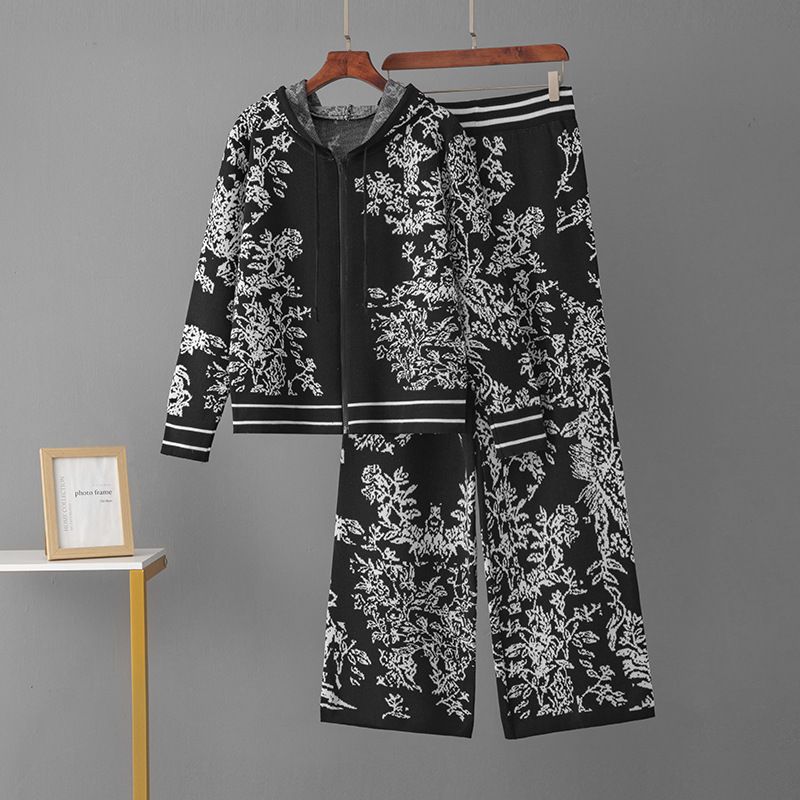 Trendy Embroidered Jacquard Loungewear Set - Flowy Long Sleeve Knit Top & Wide-Leg Pants, Oversized Fit, One Size, Spring Collection_voghion.com