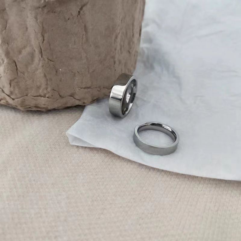 Non-Fading Personality Self-Discipline Titanium Steel Men's Plain Band Women's Minimalist Style Simple Niche Couple_voghion.com