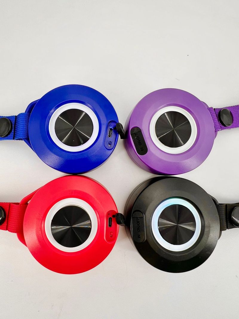 Mini Bluetooth Speaker (Portable Outdoor Speaker With Enhanced Bass, IPX5 Waterproof - Perfect For Cycling/Hiking, Clip-On Design, Ideal Gift)_voghion.com