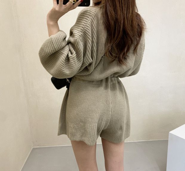 2024 Korean Chic Autumn Round Neck Drawstring Strap Waist Long Sleeve Knitted Wide Leg jumpsuit Shorts for Women_voghion.com