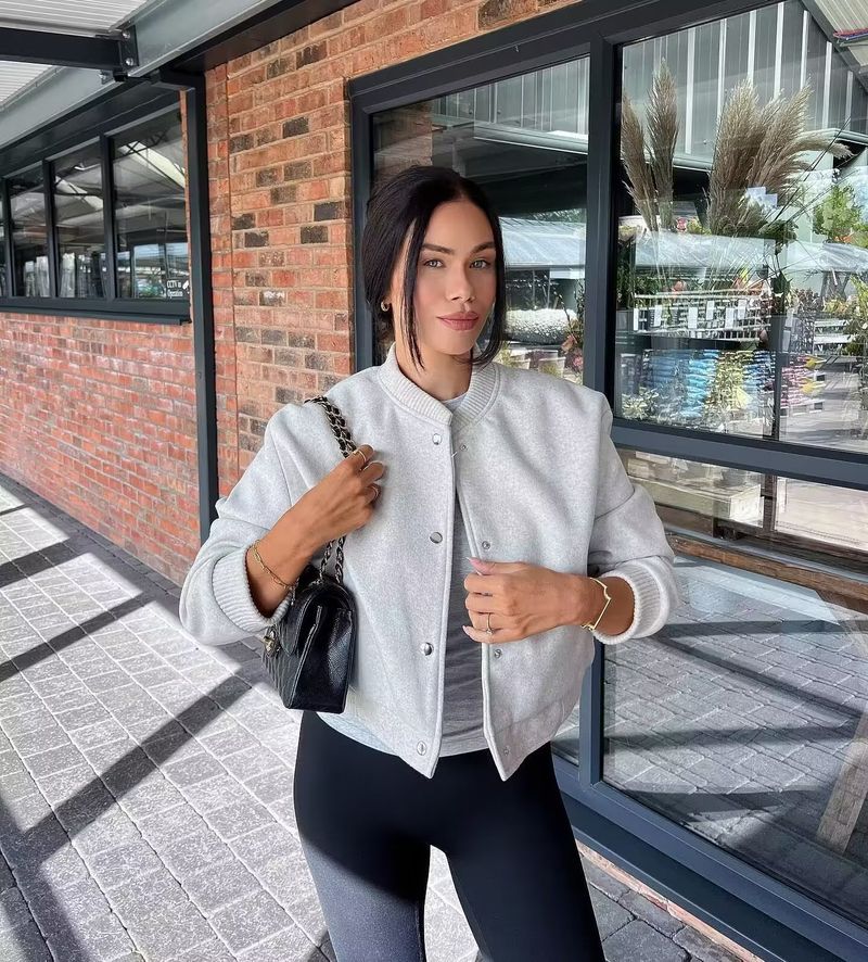 2025 Women Jacket Cropped Bomber Jackets For Women Beige Black Tweed Jacket Woman Fashion Long Sleeve New In Short Coats_voghion.com