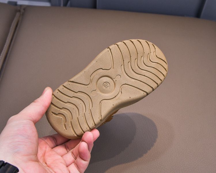 2024 Winter Neue Kinder 21-30 Größe Jungen und Mädchen Plüsch Kurze Stiefel Warme Baumwolle Schuhe Trendy_voghion.com