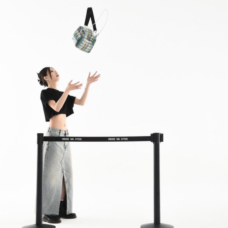 2025 Summer New Colorful Plaid Dice Tote Large Capacity Plaid Contrast Shoulder Bag Hundreds Casual Daily Personalized_voghion.com