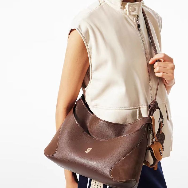 Frühling und Sommer neue Baseball Medium, High-End, Nischentasche, Schulter Crossbody Tasche Fashion Hundred_voghion.com