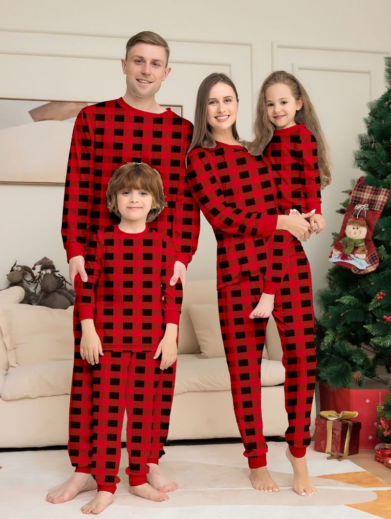 Weihnachtliches Familien-Pyjama-Set – rot karierte Nachtwäsche mit langen Ärmeln für Eltern, Kinder und Haustiere (gemütliches Urlaubsoutfit)_voghion.com