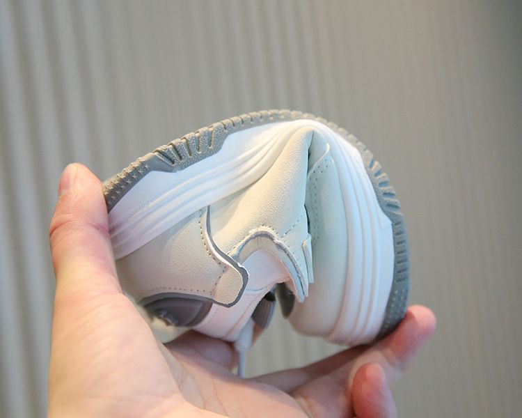 Boys' Casual Board Shoes High Top Girls' Small White Shoes Soft Soled Baby Bread Shoes_voghion.com