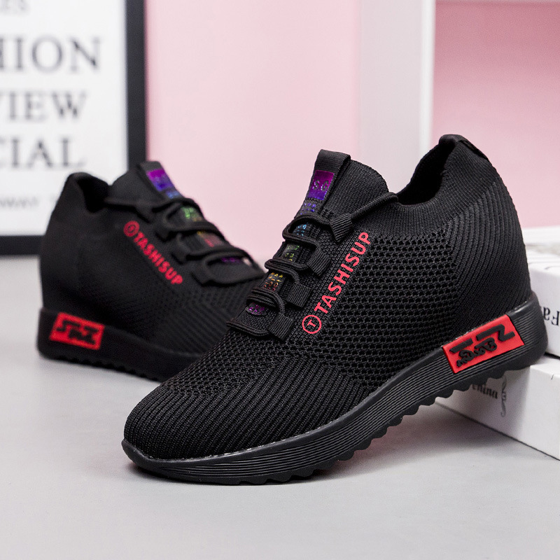 P9Inner Scarpe da donna rialzate 2023 Nuove scarpe casual estive Scarpe da ballo Scarpe da donna di mezza età con suola morbida Scarpe da madre lavoratrice_voghion.com