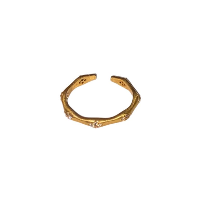 Vintage Style High-Rise Pigeon Egg Moissanite Stackable Joint Point Diamond Brushed Craft Bamboo Ring For Women_voghion.com