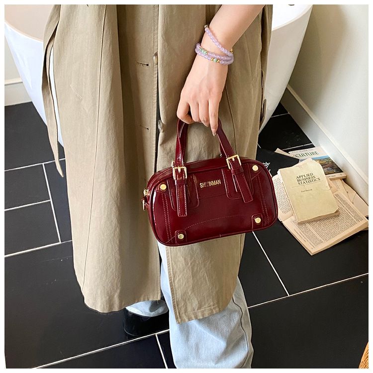 Women's Stylish Soft Shoulder Bag For Daily Commute - Minimalist Design, Versatile Crossbody & Single Strap Purse In Black, Brown, Red, White_voghion.com