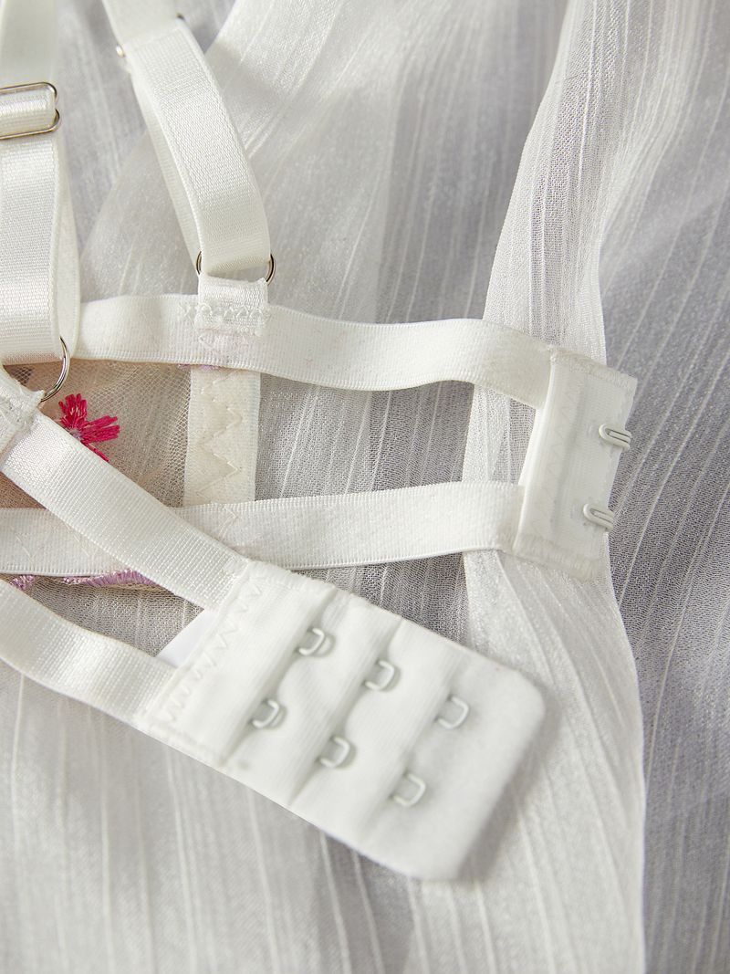 Europese en Amerikaanse buitenlandse handel Hot Selling Bloemen Borduurwerk Zoete Stijl Perspectief Mesh Sexy Comfortabele Sexy Ondergoedset Op Voorraad_voghion.com