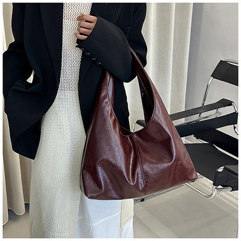 2025 Nuova borsa tote elegante da donna, semplice e di grande capacità, da portare a spalla sotto le ascelle, con design a blocchi di colore_voghion.com
