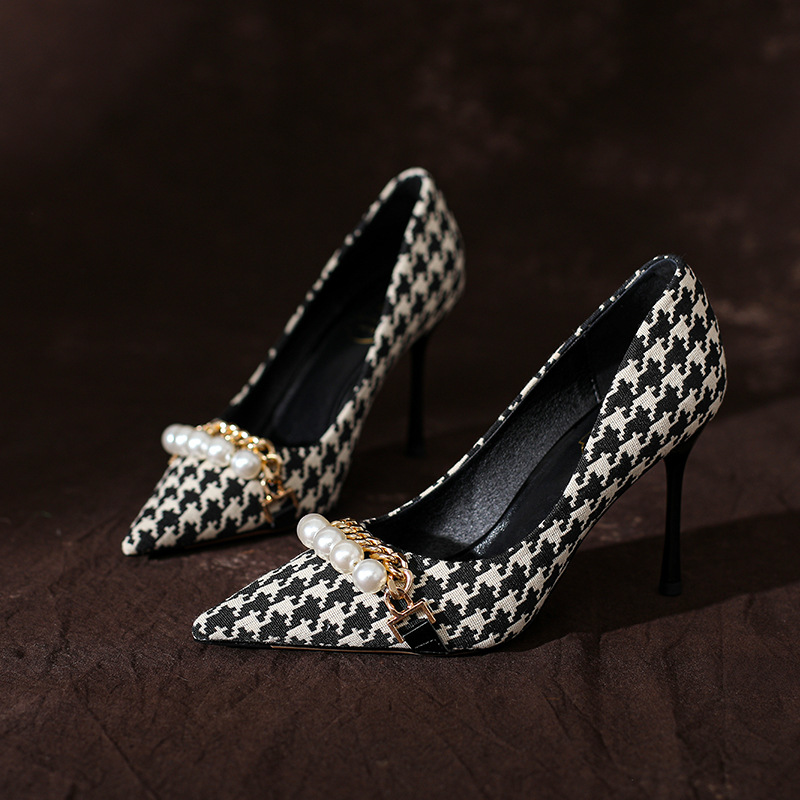2024 Moda punta a punta con fibbia perlata da donna super alto letto tacchi alti invernali nuove scarpe a spillo_voghion.com