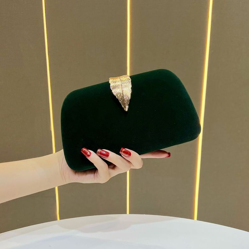 Nuova pochette elegante in velluto da sera, borsa piccola per abito cheongsam di alta qualità_voghion.com