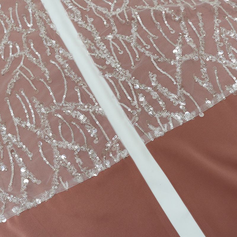 Roupas femininas Vestido muçulmano cetim contraste cor costura lantejoulas saia longa não inclui lenço na cabeça_voghion.com