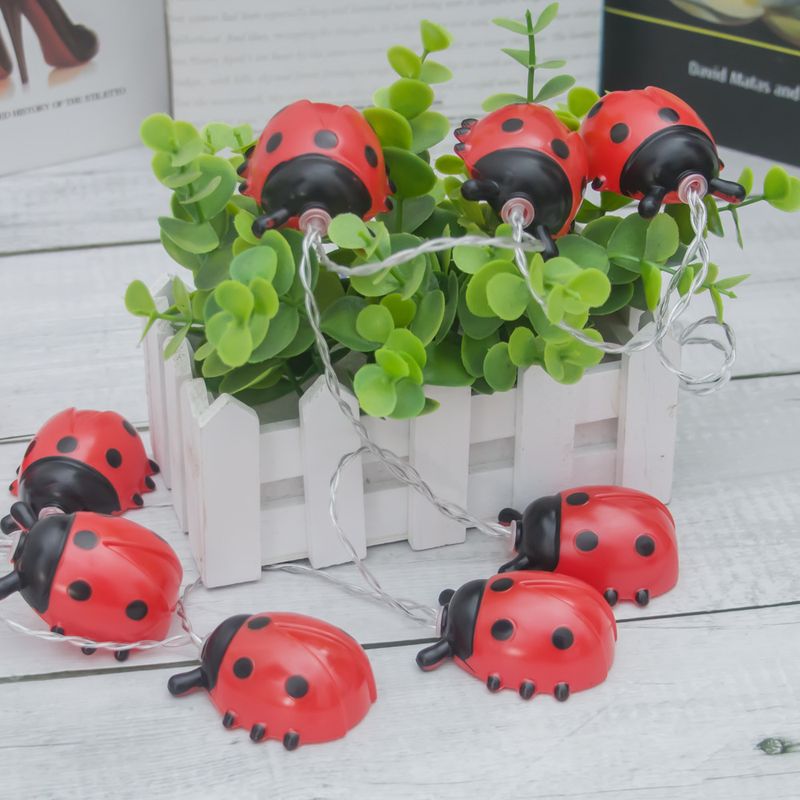 LED Ladybug String Lights - Outdoor Decorative Bug Lights For Garden, Christmas, And Parties (10/20/40 LEDs, Battery/USB/Solar Powered, Warm White)_voghion.com