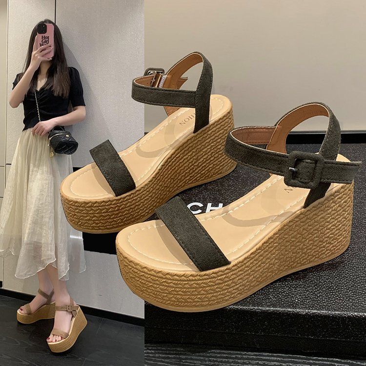 Sandals Large Size 2025 Summer New Style Sponge Cake Wedge Heel Thick Sole Waterproof Platform Suede Women's Sandals_voghion.com