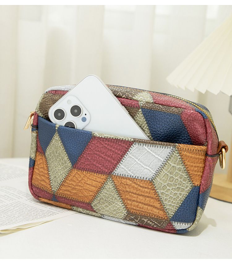 2024 ny fargeblokkert allsidig etnisk stil kvinnelig crossbody-motetrend kameraveske med én skulder og liten firkantet_voghion.com