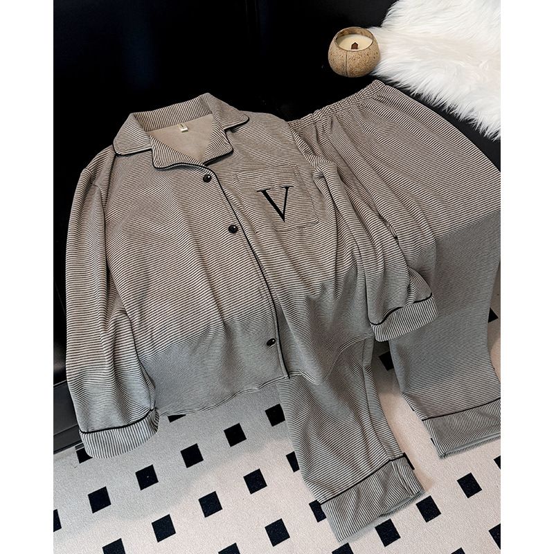 Damenbekleidung V leichter Luxus-Pyjama für Paare, superweich, doppelseitig, deutscher Samt-Pyjama, lange Ärmel, warme und bequeme Hauskleidung für Herbst und Winter_voghion.com