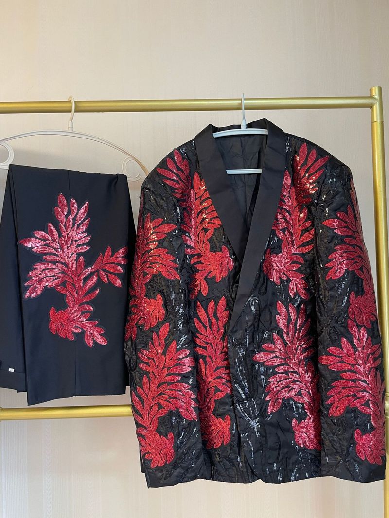 Männer Kleeder Männer Héich Qualitéit Gold Sequin Applique Kostüm Casual Blazer Sänger Leeschtung Kostüm_voghion.com