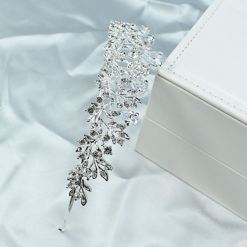 Nouveaux bijoux de mariée en alliage incrusté de strass diadème accessoires de robe de mariée bandeau princesse couronne d'anniversaire couronne de mariée_voghion.com