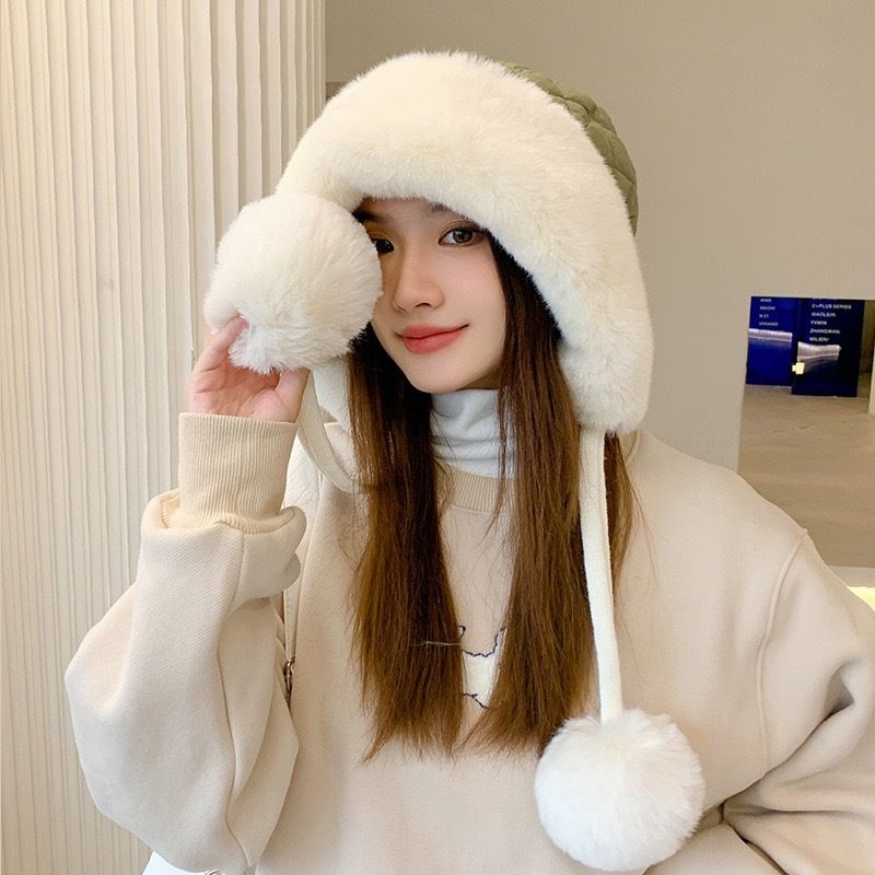 Neue Wintermütze für Damen (2025): Daunen-Baumwoll-Mütze mit Bommel, winddicht, kältebeständig, warm, mit Ohrenschutz und Plüsch-Lei-Feng-Design._voghion.com