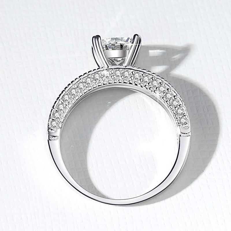 Anello di fidanzamento in argento sterling con moissanite, di lusso, leggero e di forma quadrata, per donna_voghion.com