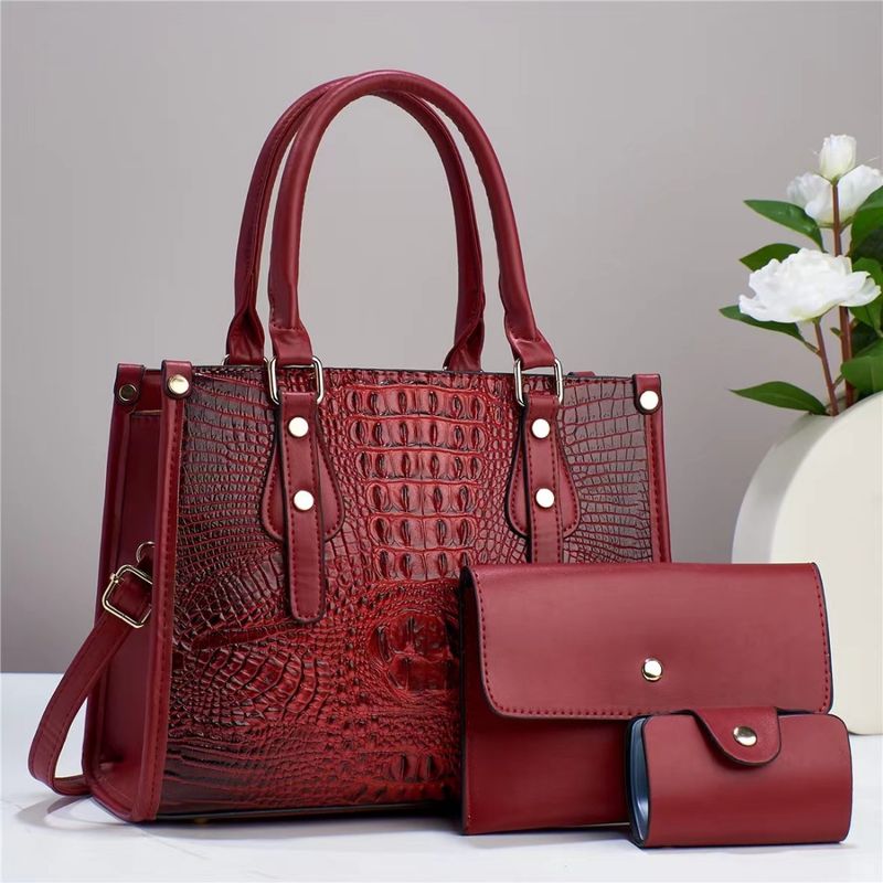 Women's Handbag Stylish Crocodile Handbag High-grade Sense Of One Shoulder Crossbody Bag Mother Bag Three Sets Of Texture_voghion.com