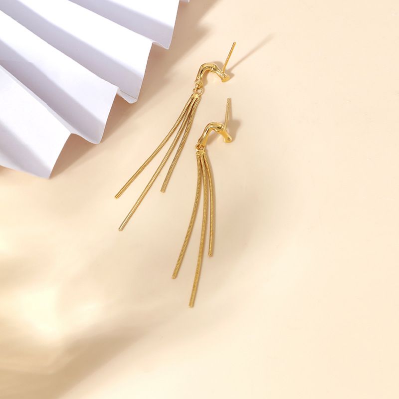 Orecchini in argento sterling S925 orecchini con nappine personalizzati di alta qualità, design versatile di nicchia femminile, gioielli placcati in oro galvanizzato_voghion.com