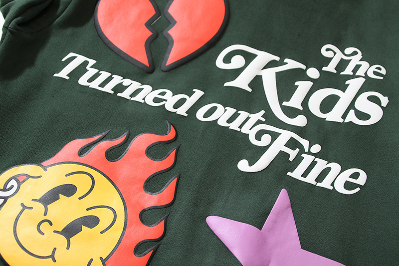 Felpa con cappuccio casual ampia con stampa in schiuma da uomo_voghion.com